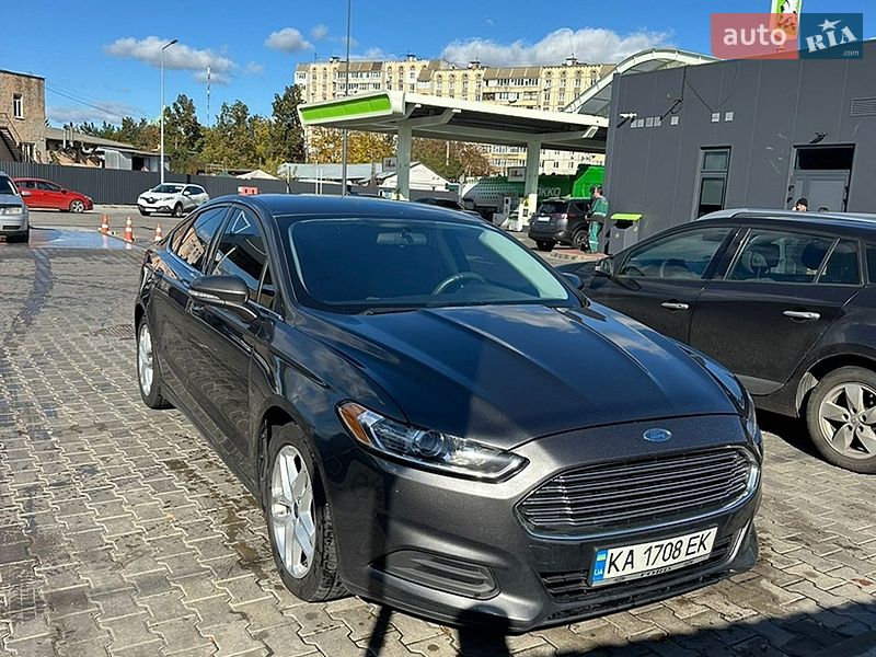 Седан Ford Fusion 2016 в Білій Церкві