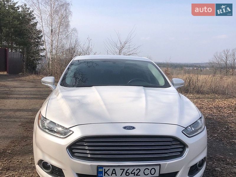 Седан Ford Fusion 2015 в Києві