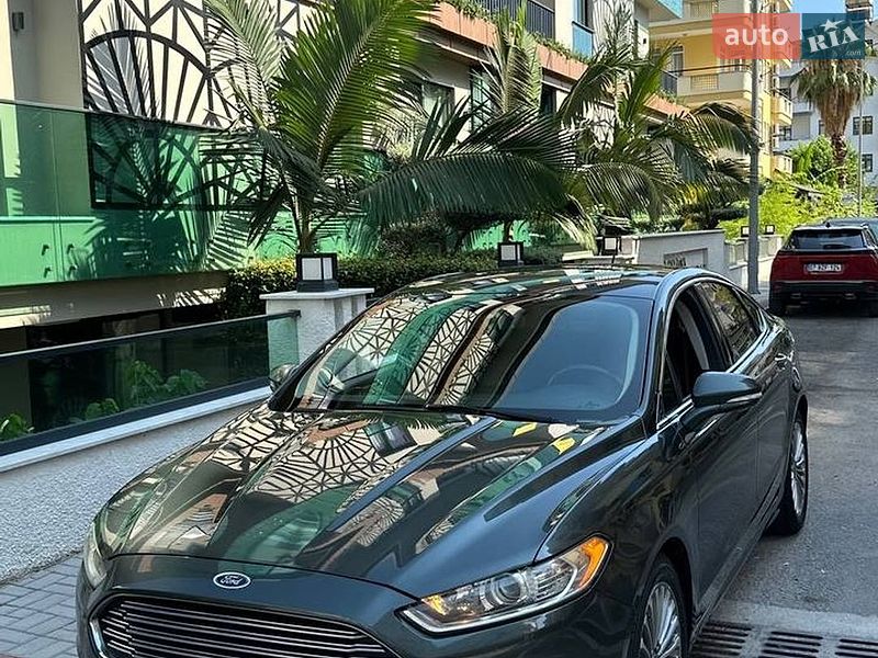 Ford Fusion 2015