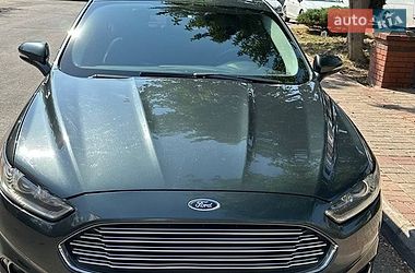 Седан Ford Fusion 2015 в Ірпені