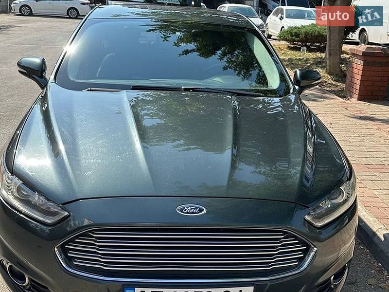 Седан Ford Fusion 2015 в Ірпені