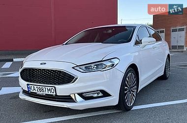 Седан Ford Fusion 2018 в Киеве