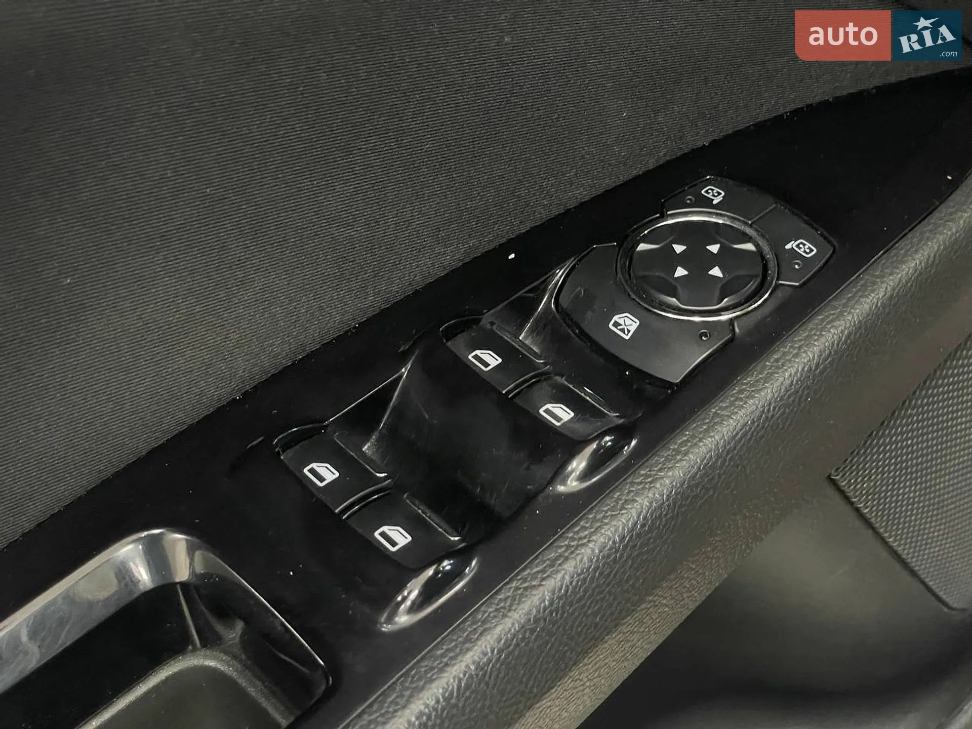 2013 Ford Fusion - мініатюра 18