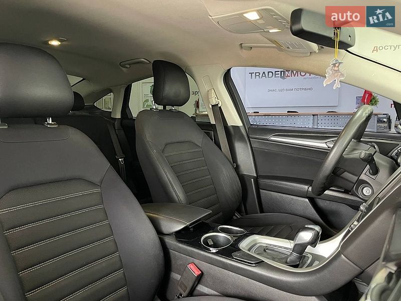 Седан Ford Fusion 2013 в Киеве