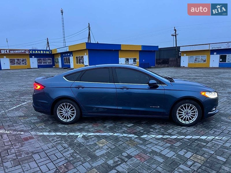 Седан Ford Fusion 2017 в Житомирі