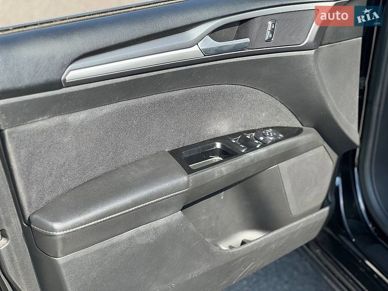 Седан Ford Fusion 2015 в Одессе