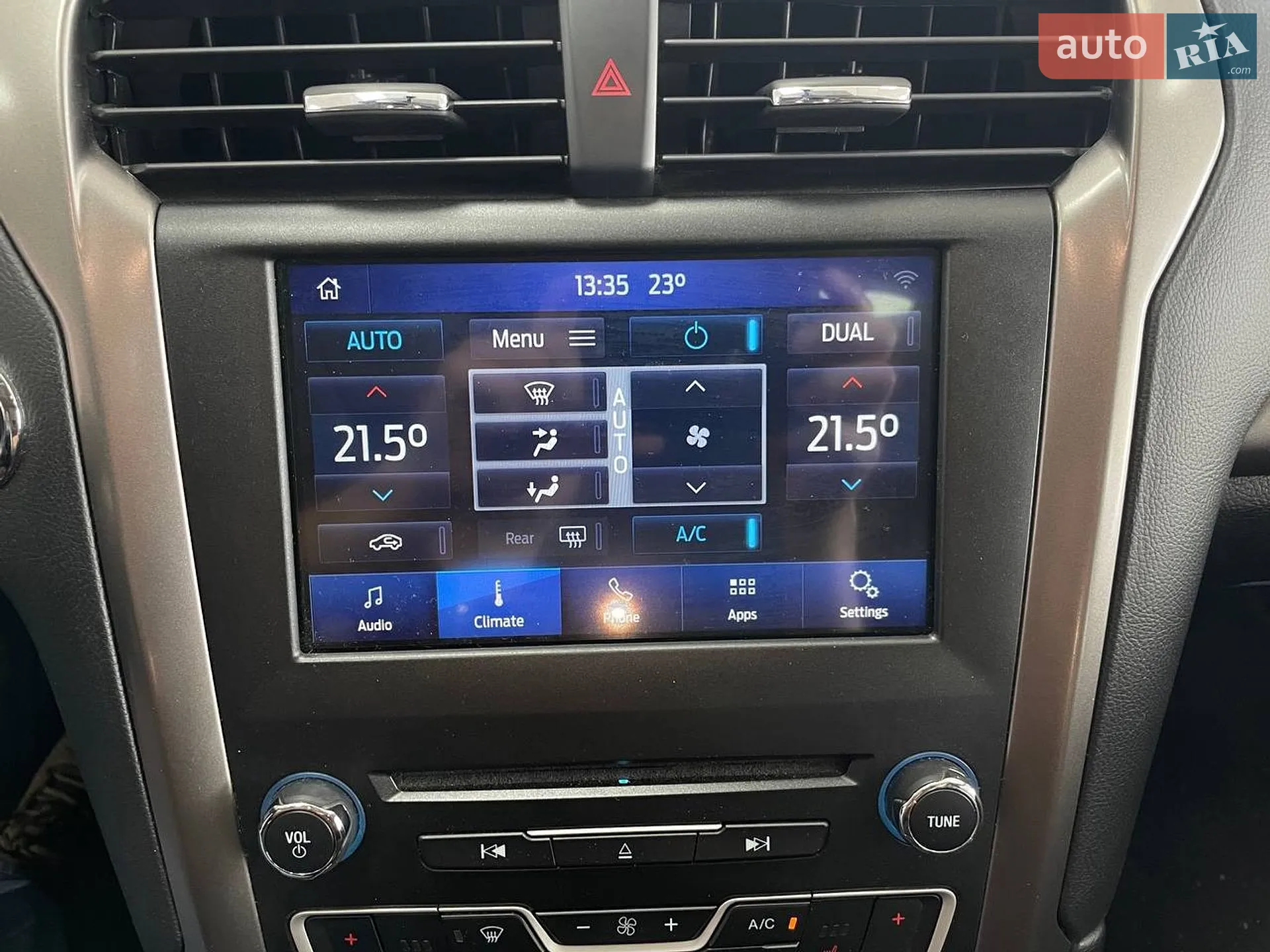 2016 Ford Fusion - мініатюра 31