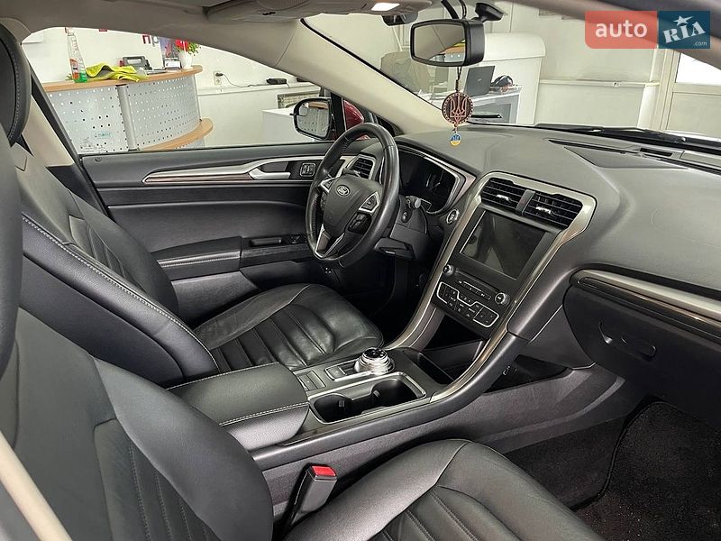 Седан Ford Fusion 2016 в Киеве
