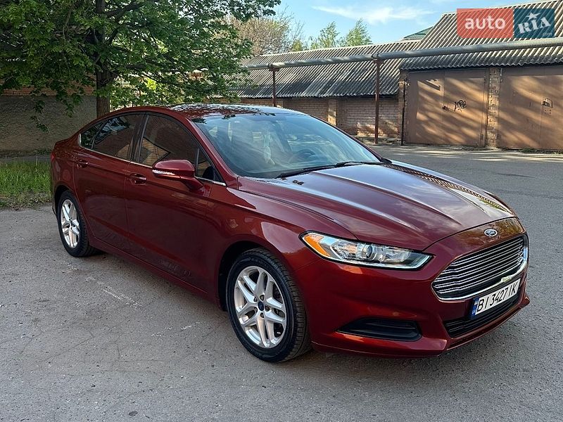 Седан Ford Fusion 2014 в Полтаві