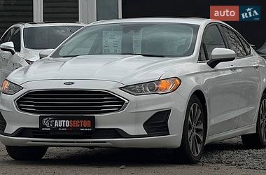 Седан Ford Fusion 2020 в Харькове