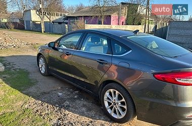 Седан Ford Fusion 2018 в Конотопі