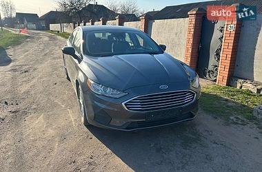 Седан Ford Fusion 2018 в Конотопі