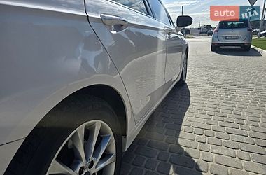 Седан Ford Fusion 2017 в Львові