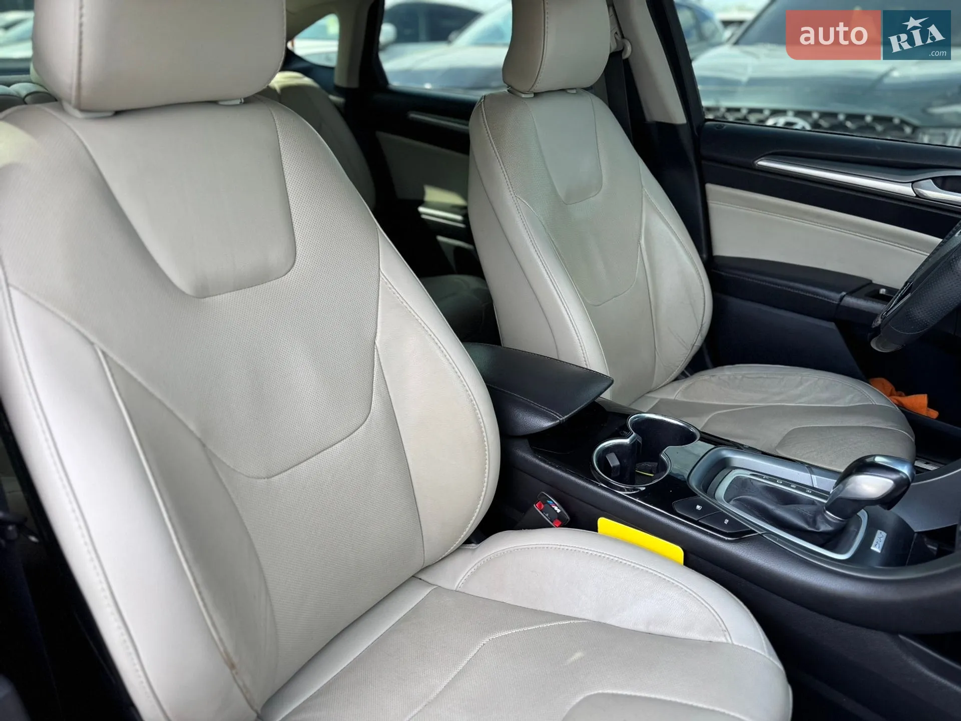 2016 Ford Fusion - мініатюра 16