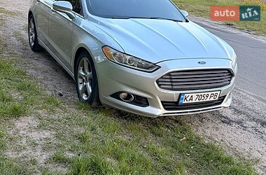 Седан Ford Fusion 2014 в Киеве