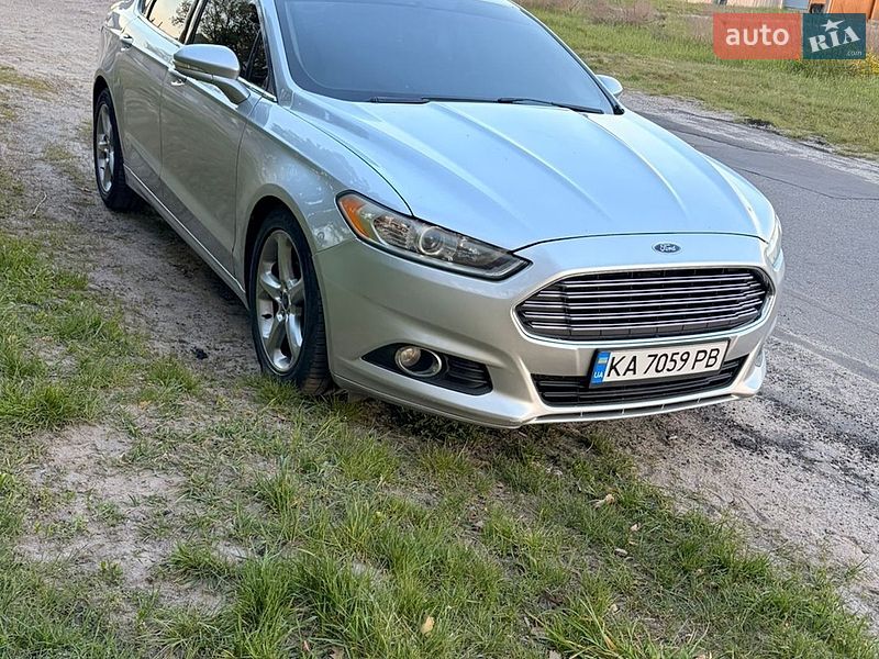 Седан Ford Fusion 2014 в Киеве