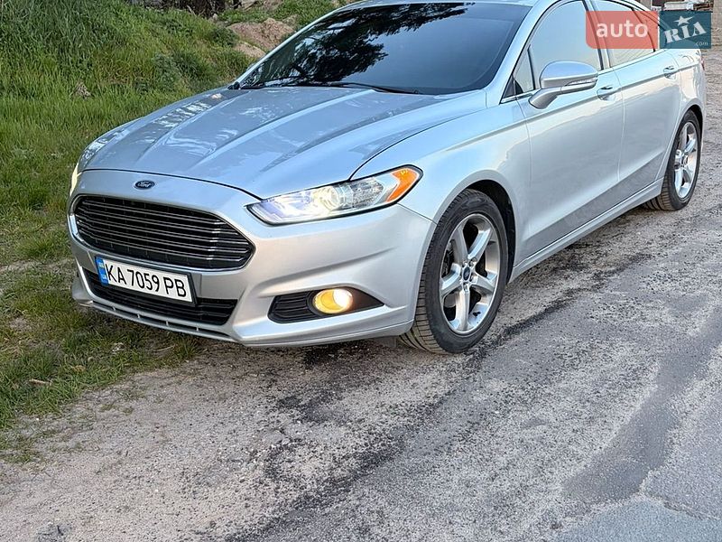 Седан Ford Fusion 2014 в Киеве