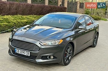 Седан Ford Fusion 2014 в Черновцах
