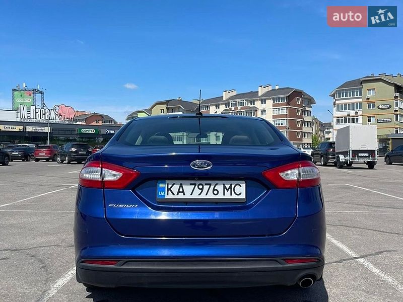 Седан Ford Fusion 2015 в Києві