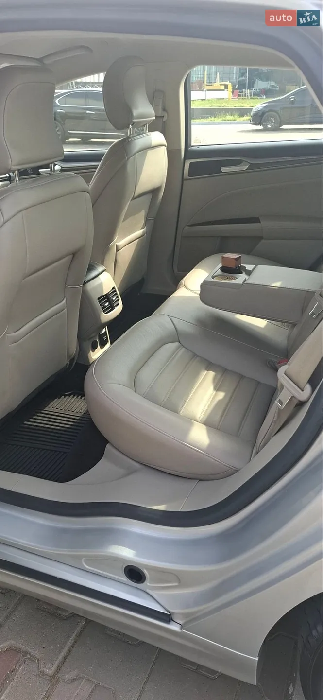 2016 Ford Fusion - мініатюра 12