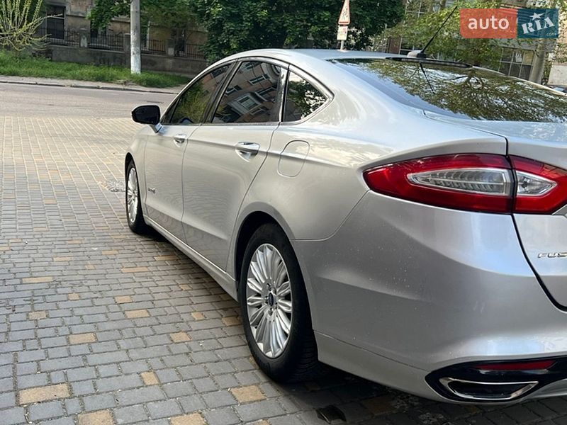 Седан Ford Fusion 2014 в Одессе
