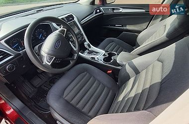 Седан Ford Fusion 2014 в Запоріжжі