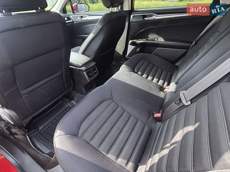 Седан Ford Fusion 2014 в Запоріжжі