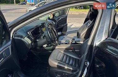 Седан Ford Fusion 2014 в Одесі