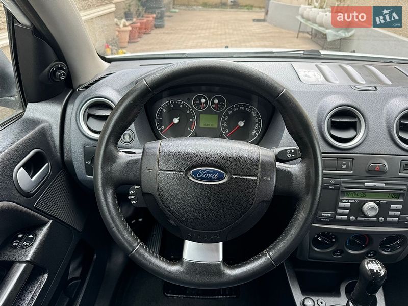 Хетчбек Ford Fusion 2011 в Чорноморську