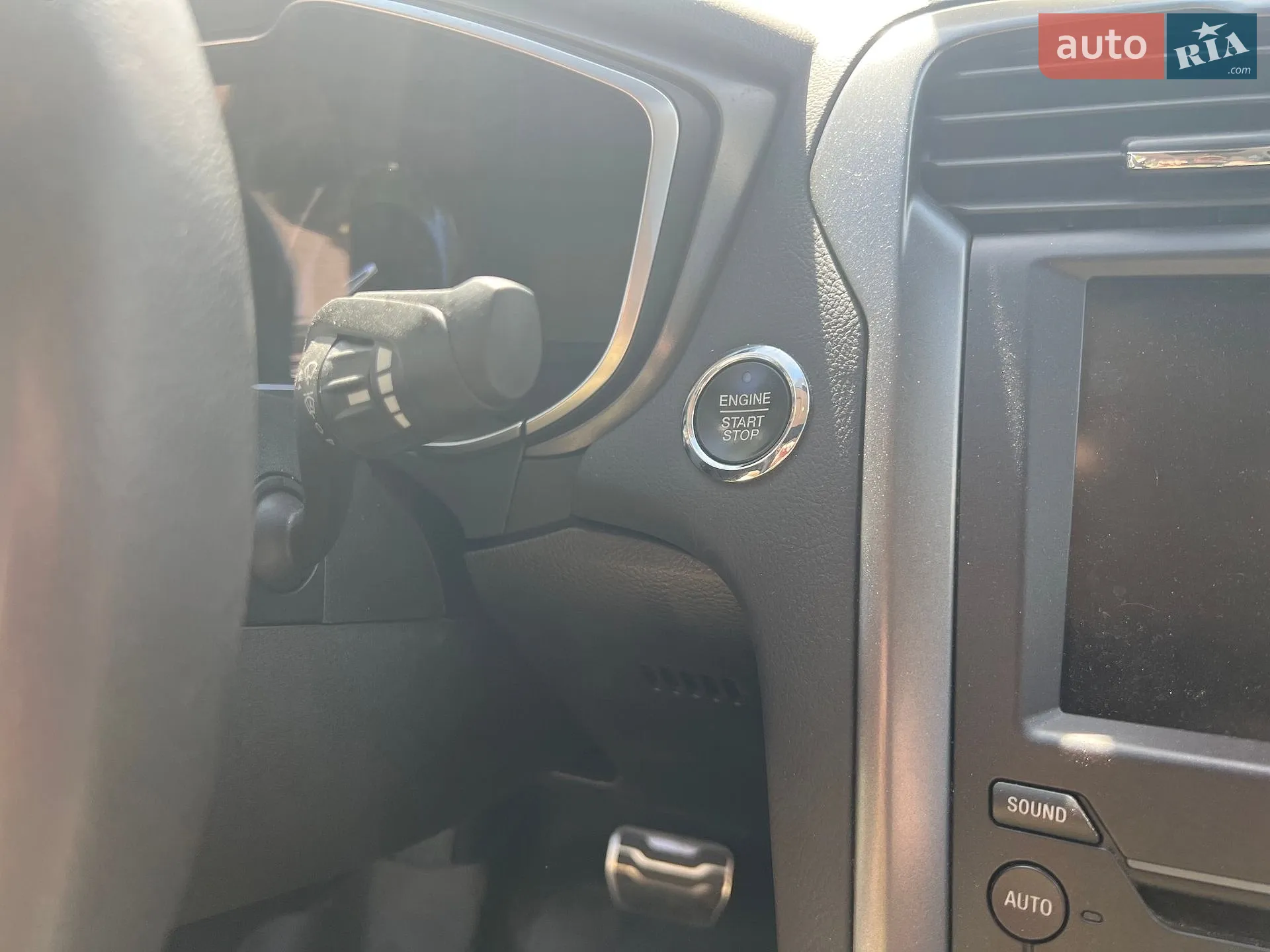 2015 Ford Fusion - мініатюра 35