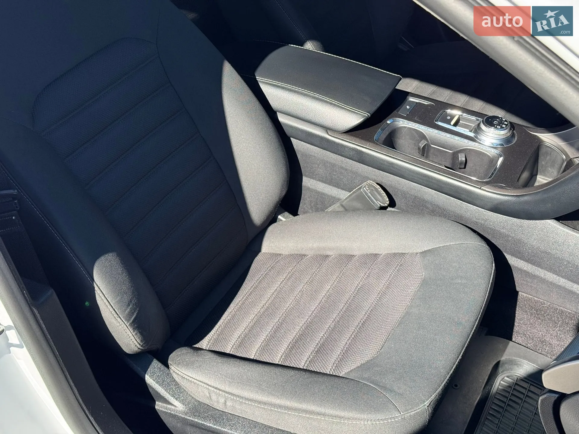 2017 Ford Fusion - мініатюра 35