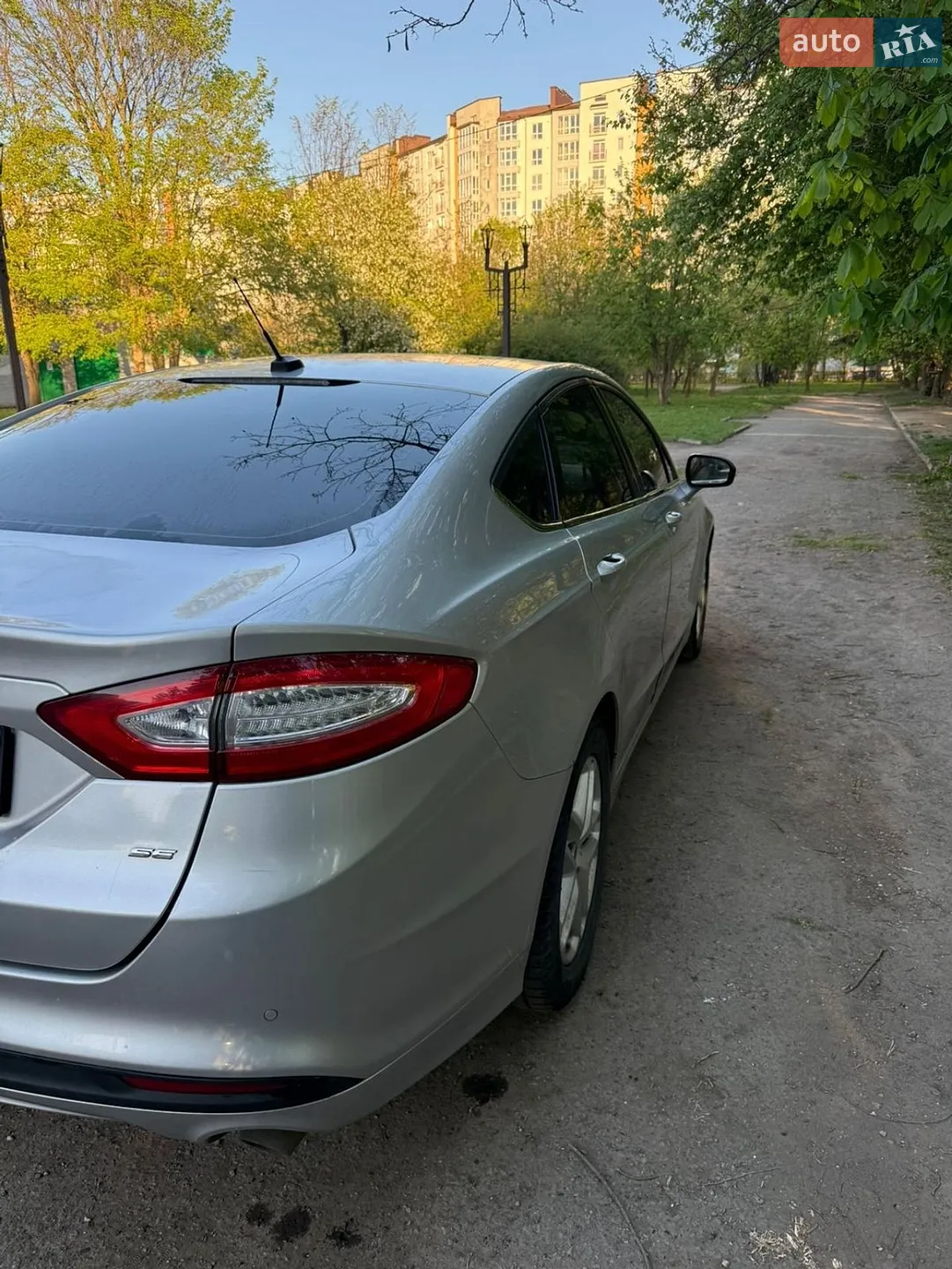 2016 Ford Fusion - мініатюра 9