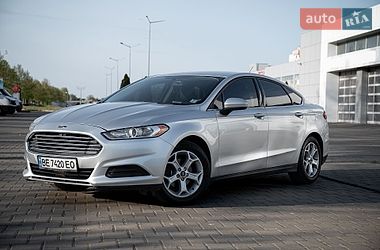 Седан Ford Fusion 2013 в Миколаєві