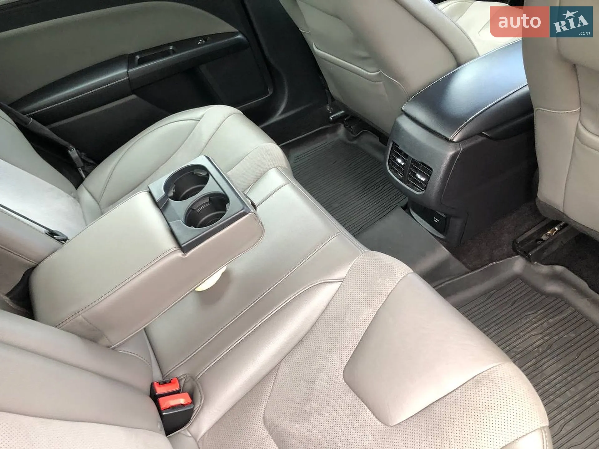2017 Ford Fusion - мініатюра 10