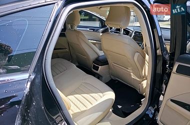 Седан Ford Fusion 2016 в Львові