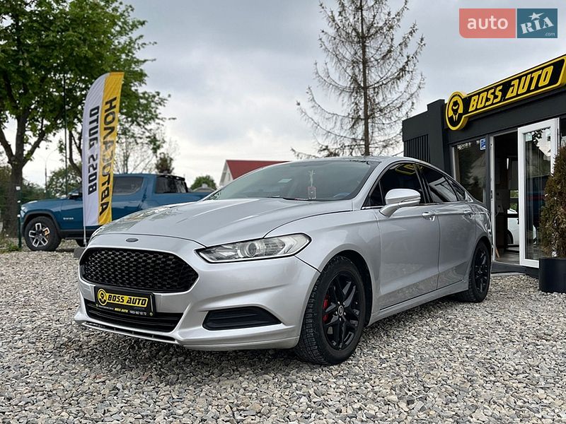 Седан Ford Fusion 2016 в Коломые