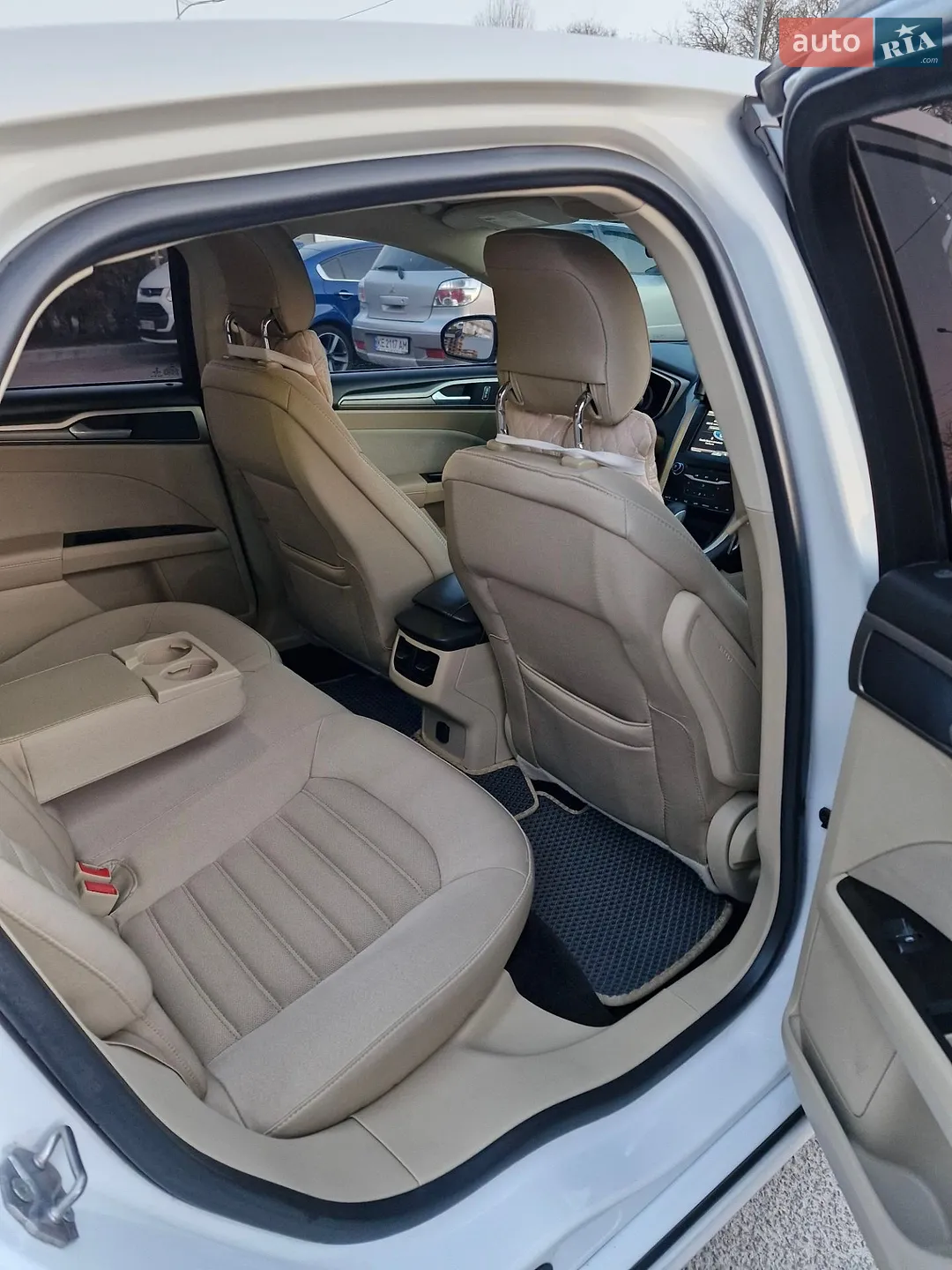 2013 Ford Fusion - мініатюра 8