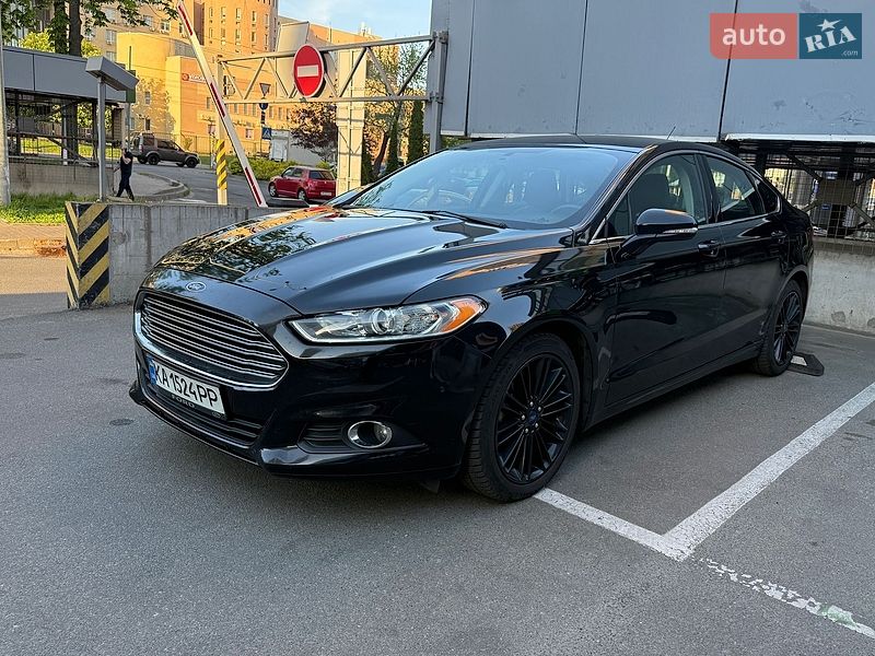 Ford Fusion 2016