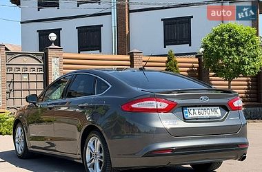 Седан Ford Fusion 2015 в Борисполе