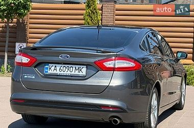 Седан Ford Fusion 2015 в Борисполе