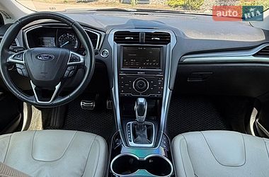 Седан Ford Fusion 2015 в Борисполе