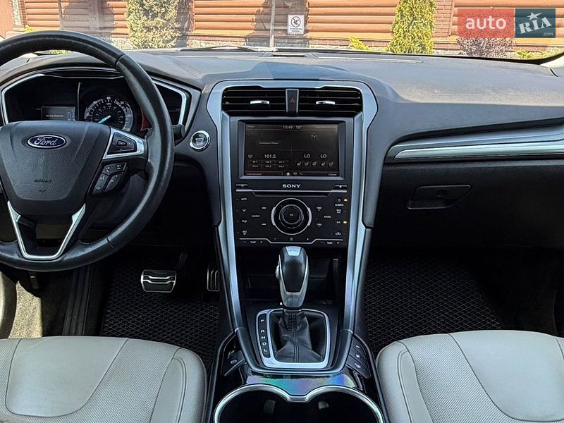 Седан Ford Fusion 2015 в Борисполе