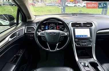 Седан Ford Fusion 2017 в Киеве