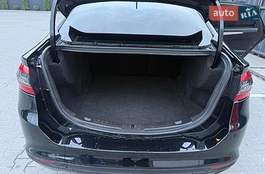 Седан Ford Fusion 2015 в Вінниці
