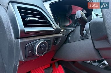 Седан Ford Fusion 2015 в Вінниці