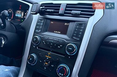 Седан Ford Fusion 2015 в Вінниці