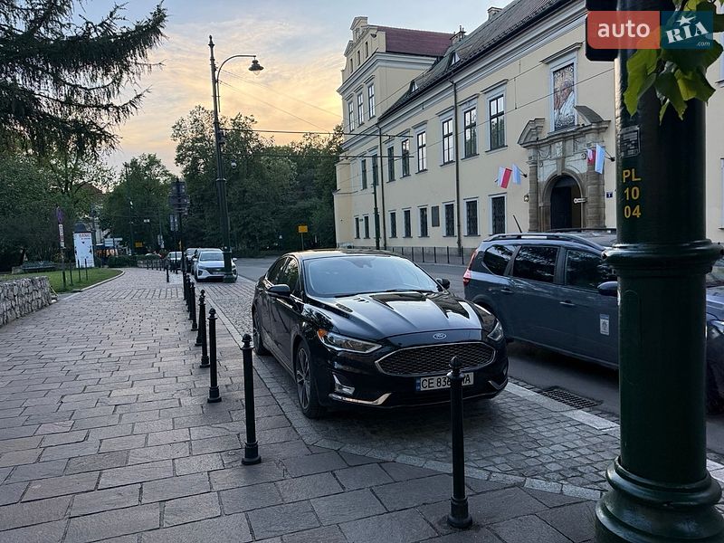 Седан Ford Fusion 2019 в Каменке-Бугской