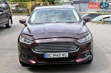 Седан Ford Fusion 2013 в Львове