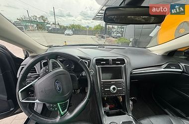 Седан Ford Fusion 2019 в Каменке-Бугской