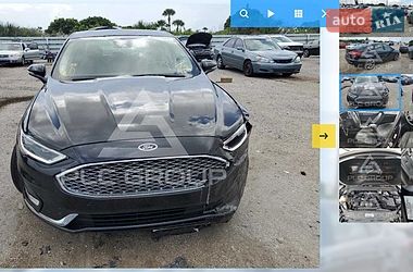 Седан Ford Fusion 2019 в Каменке-Бугской